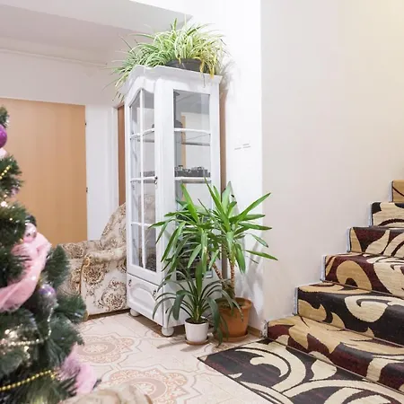 Adina Guest house Poltar